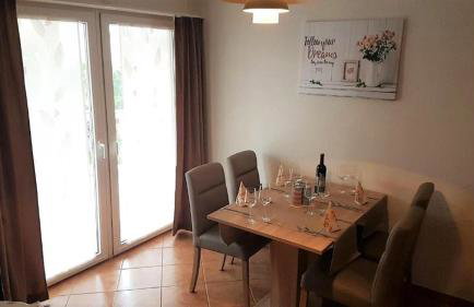 Apartments Engel with Pool - Photo 22