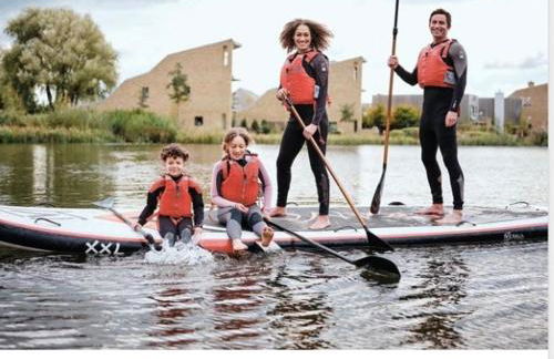 HM111 Penthouse Apartment with Lake View & free Spa Access- Lower Mill Estate Cotswolds - Foto 45