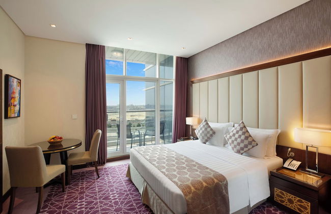 Royal Continental Suites - Photo 71