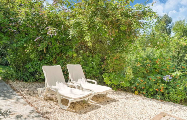 Upscale Villa With Swimming Pool and Terrace - Foto 13