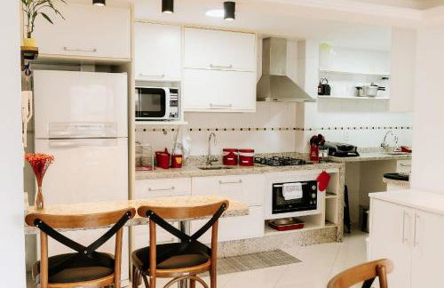 Completo apartamento em Resort na beira da lagoa - Foto 38