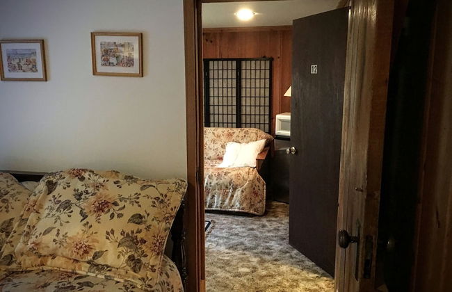 Gateway Inn - Photo 5