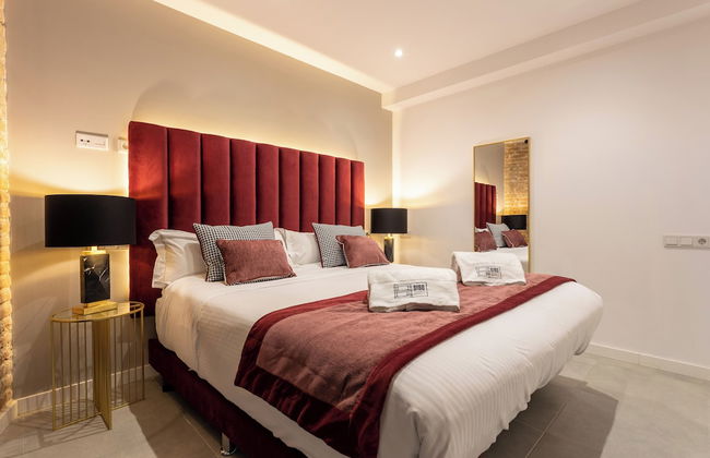 BIBO SUITES PLAZA NUEVA - Photo 5