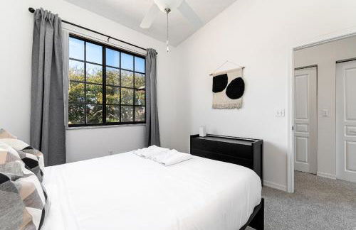 Newly renovated Townhome with King bed - Foto 6