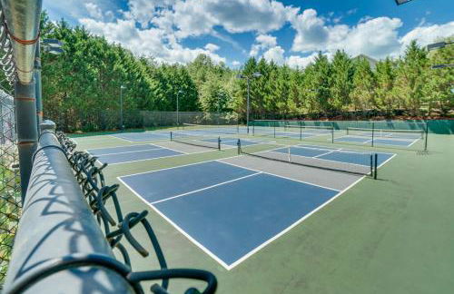 Hot Tub and EV Charger Helen Getaway with Views! - Photo 37