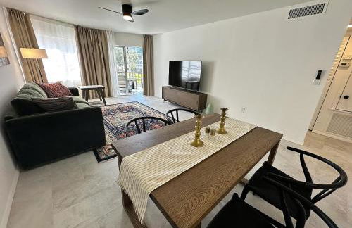 5 min walk to #1 beach in America Canal View - Foto 3