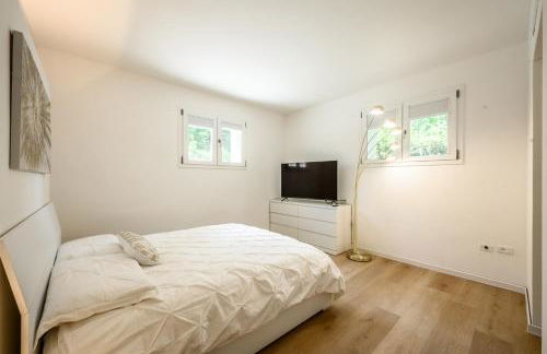 AlleMura Uno - Free WiFi, Private Parking & Air Conditioning - Foto 8