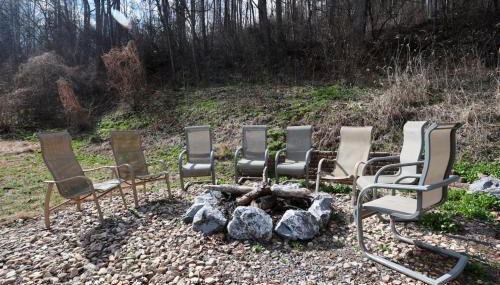 Pool-Table-Hot Tub-Fire Pit - Foto 4