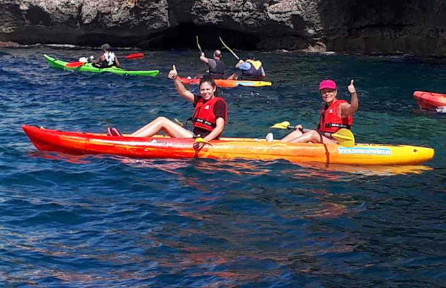 Tour en kayak por las cuevas de Cala en Porter - Foto 4