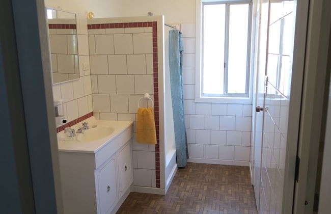 The Black Sparrow - Photo 50