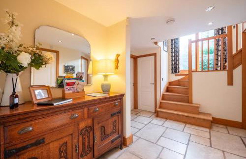 Family & Pet Friendly Coastal Base Near Dartmouth - Foto 48