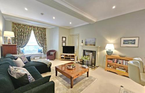 Edinburgh Elegant 1-Bedroom City Apartment - Foto 1