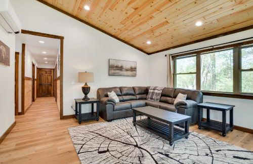 Private Hot Tub Hatfield Vacation Rental! - Foto 5