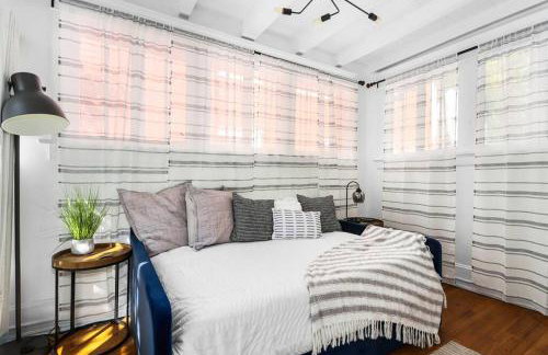 Modern Midtown Getaway - Luxury Chic Unit ✧ - Foto 24