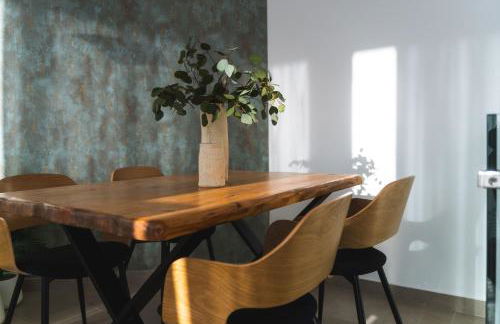 Amber Skies Seafront Retreat - Photo 71