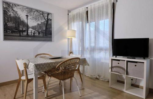 Campoamor Centro - Coqueto apartamento con WiFi. - Photo 8