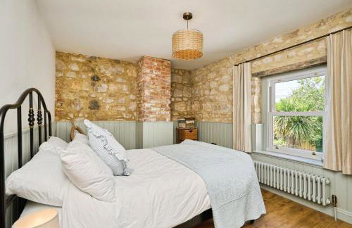 Vine Cottage - Photo 8