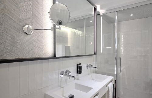 Apartamentos Luna Suites Granada - Foto 29