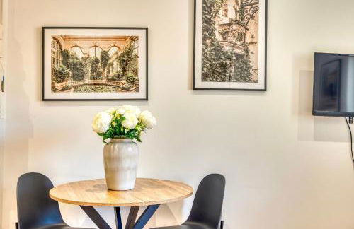 Le Basalte - Lumineux studio - parking privé - wifi - proche métro B - Foto 11