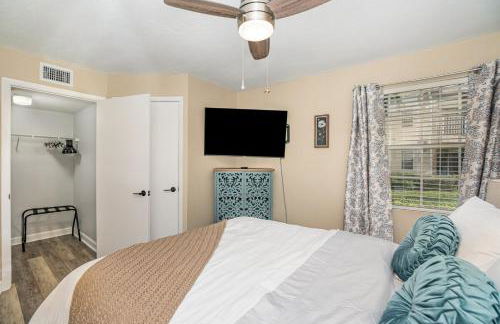 Peaceful 2Bd 2Bth Pondside Condo - MaryEtta - Foto 25