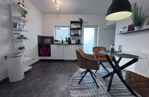 Barrierefrei - 24Std-CHECK-IN kontaktlos - Kingsize Bed - W-LAN - Parkplatz W 3 - Foto 4