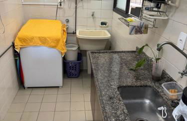 São Vicente pé na areia para 4 pessoas - Foto 11