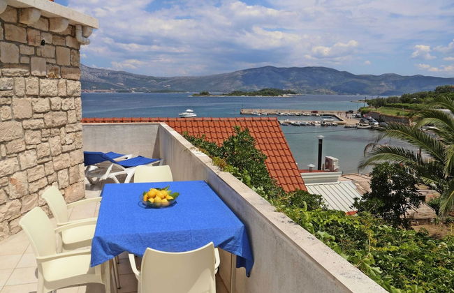 Adorable Stone House With Terrace Near the Beach - Foto 12