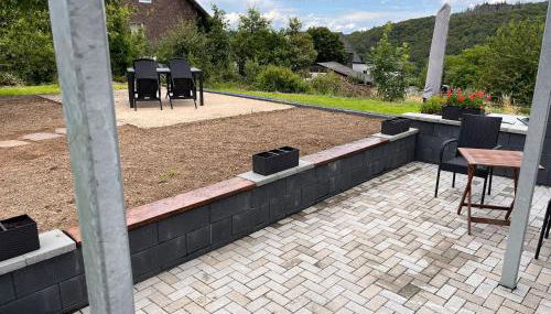 Gemütliche Ferienwohnung im Rheinischen Westerwald - Foto 4, Garden, Garden view