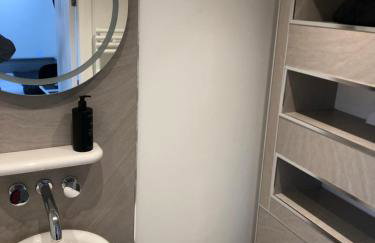 Lincoln Holiday Retreat Little House with private hot tub - Foto 27