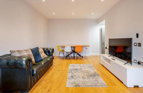 Lovely Central Brentwood Flat - Foto 1