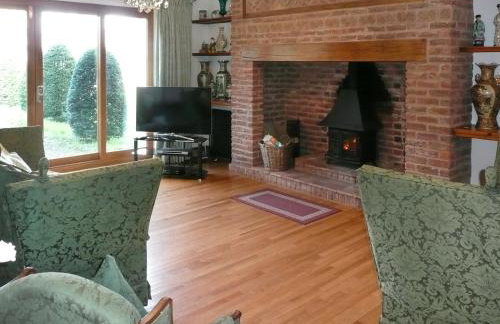 Dove Cote House - Photo 2