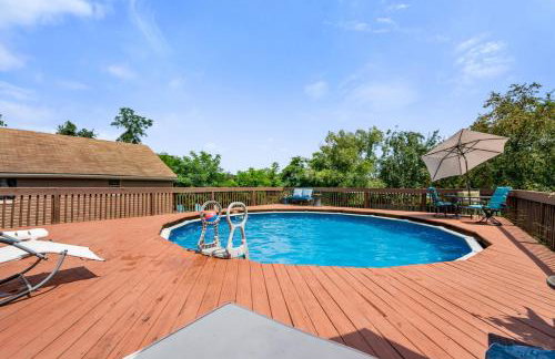 Cheerful Home | Fire Pit | Sleeps 8 - Foto 26