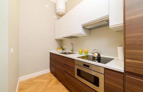 Sirenuse Home & Suites - Photo 38