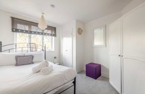 Large 6BR Home Sleeps 12 Free Parking & WiFi - Foto 11