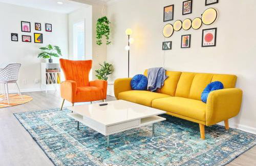 Groovy Getaway Retro Vibes in North Park, SD - Foto 1