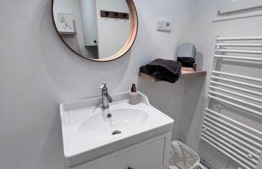 Le Jeanne, appartement en duplex proche forteresse et centre ville - Foto 9