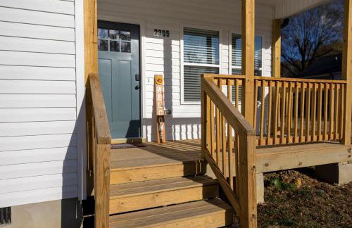 5 Min to Elon - 7 Min to Downtown - Washer and Dryer - Foto 41