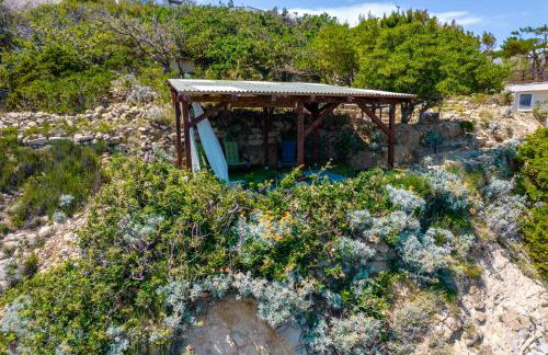 Villa Sortis and boat - Photo 8