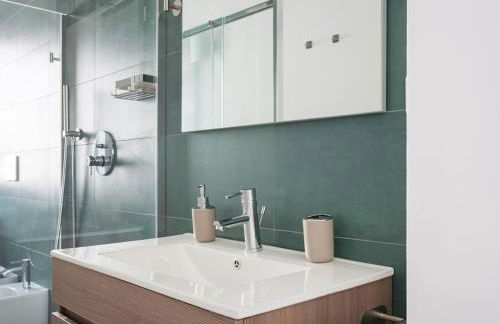 Moderno, luminoso, spazioso con VISTA - Foto 2