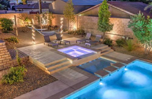 vegas saltwater, a luxury pool villa with 5BR, Spa, wet deck on a half acre lot - Foto 2