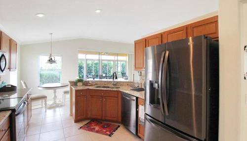 Charming Home In Wexford On The Green - Ibis Paradise - Foto 4, dishwasher
