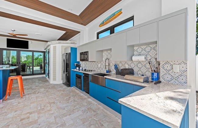 Luxury Seaside Escape Pool Dock Scenic Views - Foto 61