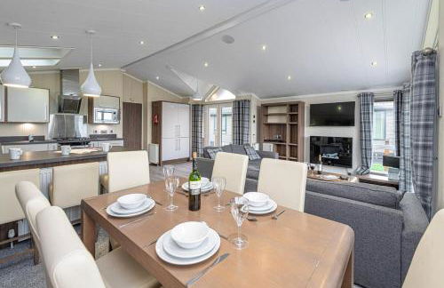 Stables 30, 3 Bed Luxury Lodge at Hafan y Mor - Foto 29