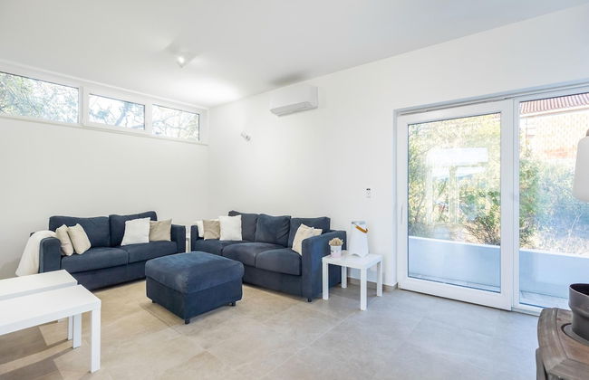 Holiday Home in Bilice With Pool - Photo 21