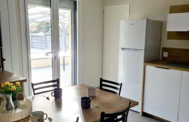 Le Donjon charmant gîte avec jardin et terrasse proche du Puy duFou - Photo 7