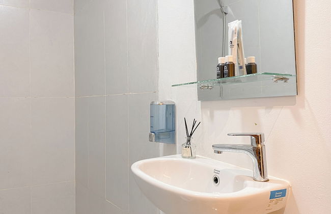 Warm And Simply Studio At Royal Sentul Park Apartment - Foto 15