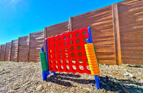 Starlight Horizon 2 Cabins Hot Tub & Pool - Pet-Friendly Texas Hill Country Stay Near Canyon Lake Sleeps 12, Stargazing, Group Getaway - Foto 86