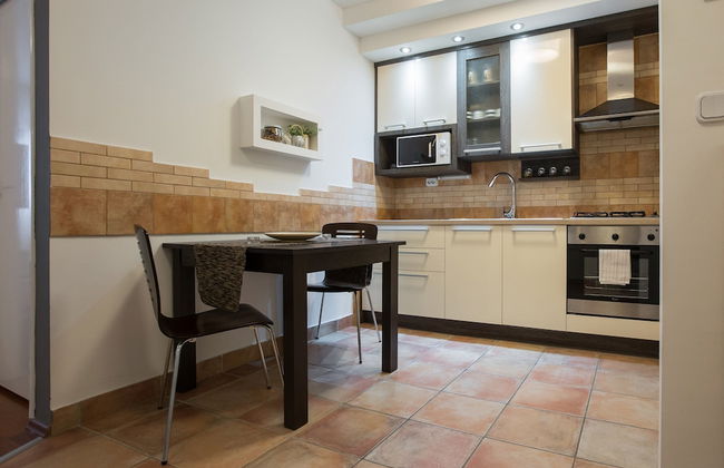 Rupa pod oblacima - Foto 29