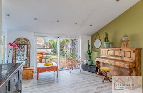 Maison à Lyon Parilly avec Piscine, Jardin, Parking Privé & Proche Eurexpo - Foto 16