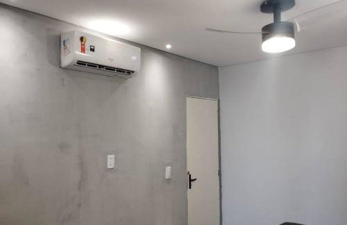 APT 3 Quartos, 2 Ar-condicionados, Garagem Mauricio de Nassau e Wi-FI - Foto 2